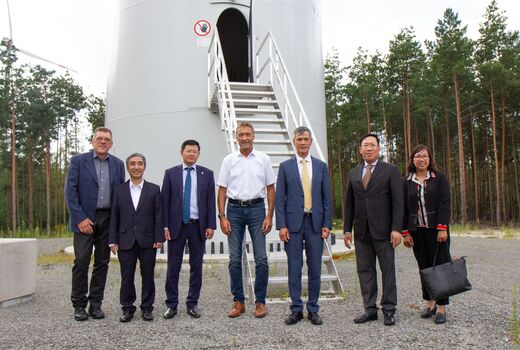 Group photo Vietnam Ambassador - Schipkau Mayor